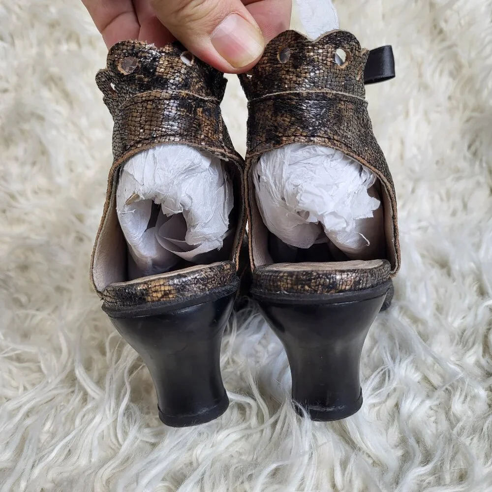 Rovers Leather Burgundy Classic sandals Made in Portugal - Size 39 / US 8 - Picture 5 of 11